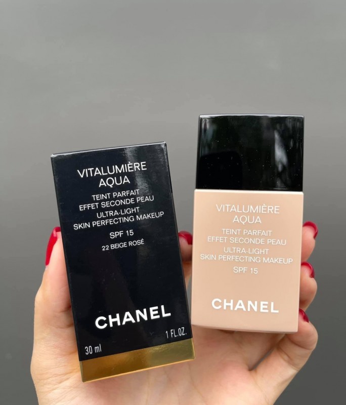 Kem nền Chanel Vitalummiere Aqua SPF 15