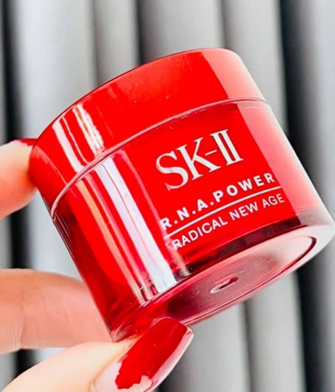 Kem dưỡng cấp ẩm trẻ hóa da RNA SKII 15g