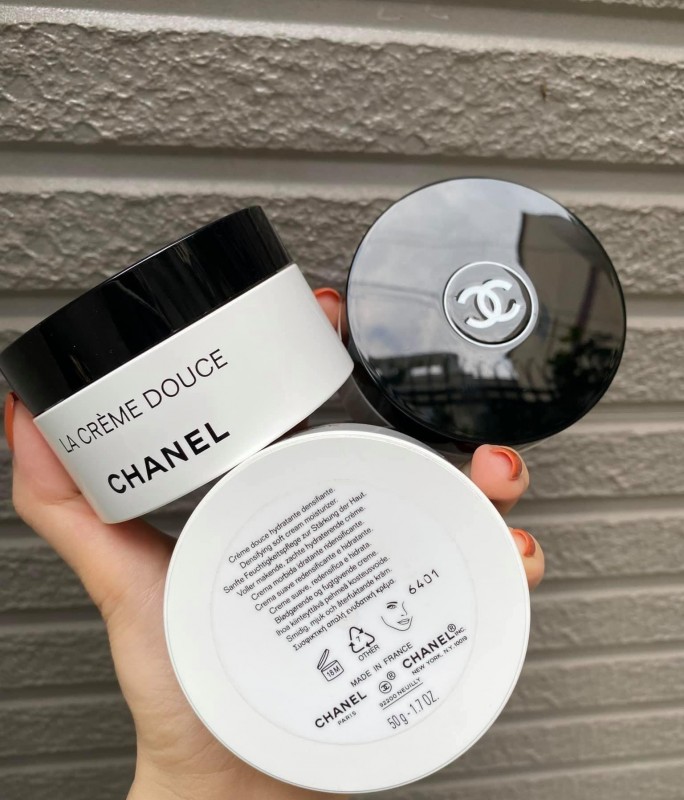Kem Dưỡng Da Chanel La Crème Douce 50g