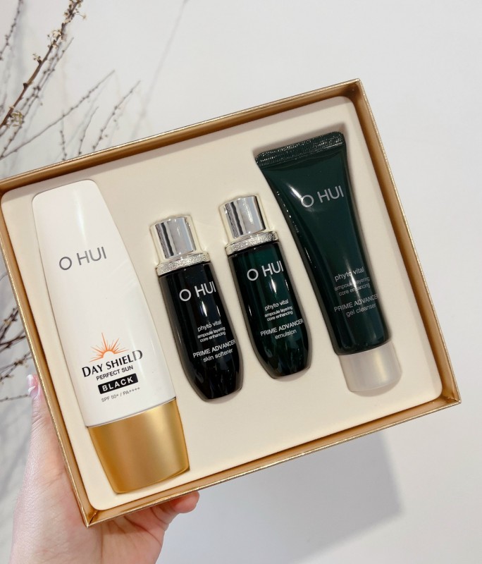 Set Kem chống nắng Ohui Day Shield Perfect Sun BLACK 4 món