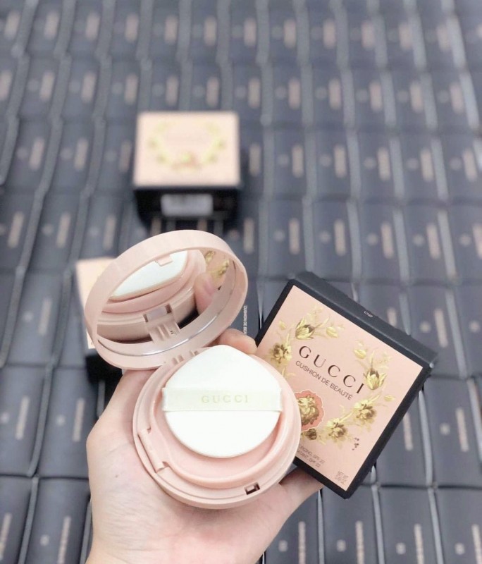 Phấn Nước Gucci Beauty Cushion De Beaute Foundation phiên bản mới 2021